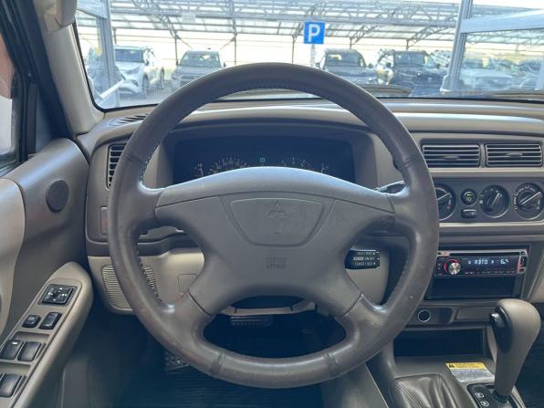 Mitsubishi Montero Sport I с пробегом 2001 года, цена 670 000 рублей, 208270 км, внедорожник, Автокод Объявления
