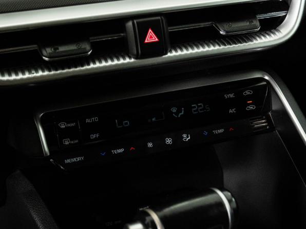 Kia K5 III с пробегом 2021 года, цена 2 180 000 рублей, 170998 км, седан, Автокод Объявления