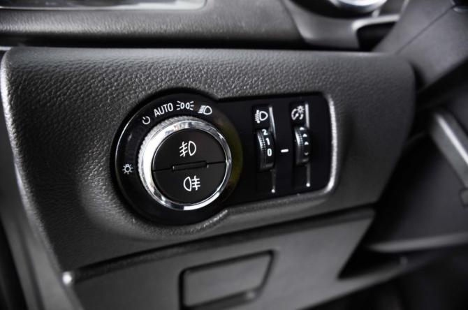 Opel Astra J с пробегом 2011 года, цена 719 000 рублей, 294563 км, хэтчбек, Автокод Объявления
