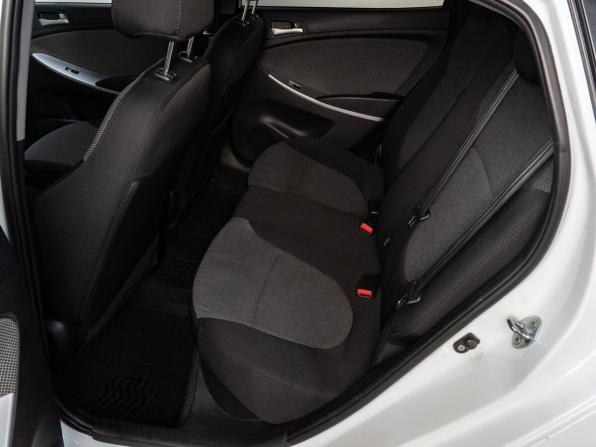 Hyundai Solaris I с пробегом 2014 года, цена 899 000 рублей, 101766 км, седан, Автокод Объявления