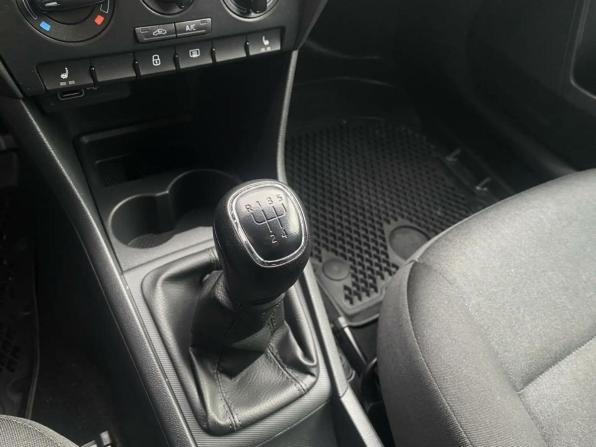 Skoda Rapid I Рестайлинг с пробегом 2019 года, цена 999 000 рублей, 112000 км, лифтбек, Автокод Объявления
