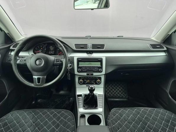 Volkswagen Passat B7 с пробегом 2011 года, цена 989 000 рублей, 192782 км, седан, Автокод Объявления