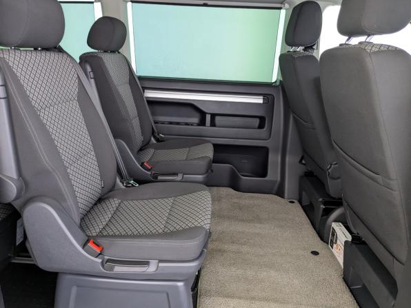 Volkswagen Multivan T6 Рестайлинг с пробегом 2021 года, цена 5 350 000 рублей, 94113 км, минивэн, Автокод Объявления