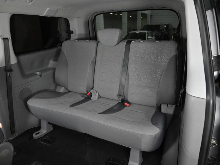 Hyundai H-1 II Москва  - изображение 14