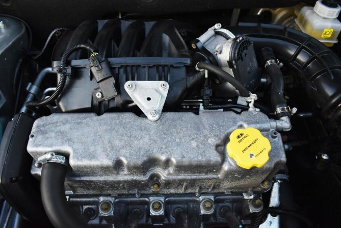 Lada (ВАЗ) Granta I Рестайлинг с пробегом 2024 года, цена 820 000 рублей, 27817 км, лифтбек, Автокод Объявления