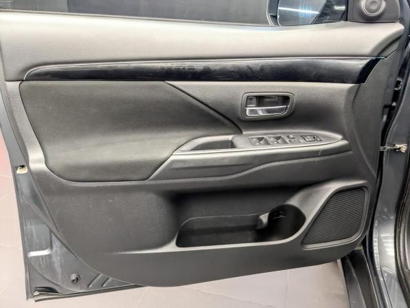 Mitsubishi Outlander III Рестайлинг 3 с пробегом 2019 года, цена 1 775 000 рублей, 150952 км, внедорожник, Автокод Объявления