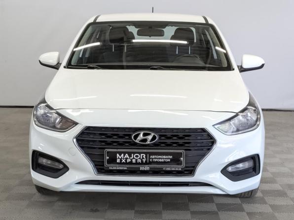 Hyundai Solaris II с пробегом 2019 года, цена 1 060 000 рублей, 141460 км, седан, Автокод Объявления