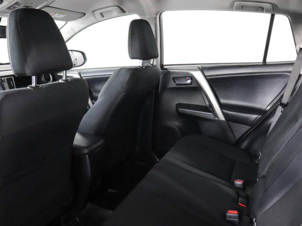 Toyota RAV4 IV (XA40) Рестайлинг с пробегом 2017 года, цена 2 399 000 рублей, 87918 км, внедорожник, Автокод Объявления