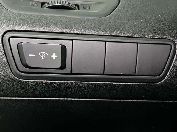 Hyundai ix35 I с пробегом 2013 года, цена 1 200 000 рублей, 201100 км, внедорожник, Автокод Объявления