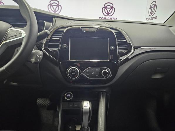 Renault Kaptur I Рестайлинг с пробегом 2021 года, цена 1 805 000 рублей, 73975 км, внедорожник, Автокод Объявления