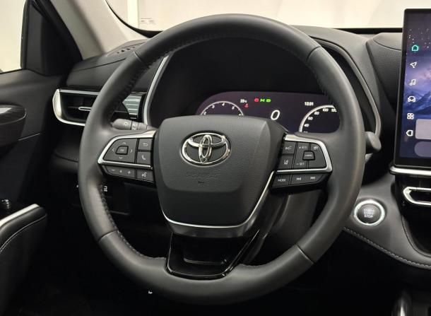 Toyota Highlander IV (XU70) с пробегом 2026 года, цена 5 200 000 рублей, 143 км, внедорожник, Автокод Объявления