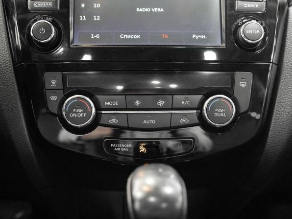 Nissan Qashqai II с пробегом 2018 года, цена 1 549 000 рублей, 108340 км, внедорожник, Автокод Объявления