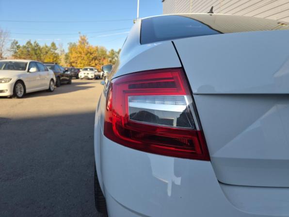 Skoda Octavia III (A7) Рестайлинг с пробегом 2019 года, цена 1 207 000 рублей, 150348 км, лифтбек, Автокод Объявления