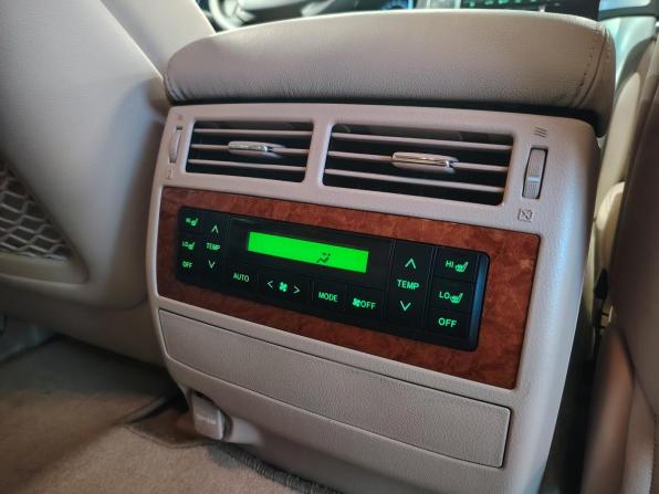 Toyota Land Cruiser 200 Series Рестайлинг 1 с пробегом 2015 года, цена 4 404 000 рублей, 230180 км, внедорожник, Автокод Объявления