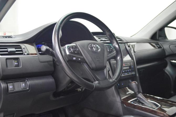 Toyota Camry VII (XV50) Рестайлинг 2 с пробегом 2017 года, цена 1 815 000 рублей, 161911 км, седан, Автокод Объявления