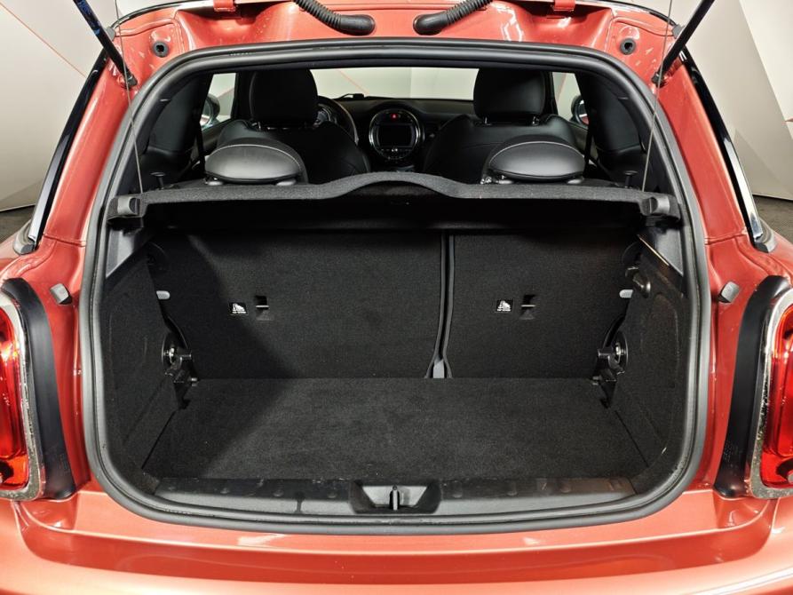 Mini Hatch III (F55/F56) Рестайлинг Москва  - изображение 9