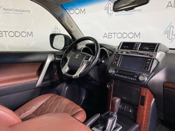 Toyota Land Cruiser Prado 150 Series Рестайлинг 1 с пробегом 2015 года, цена 2 749 000 рублей, 396599 км, внедорожник, Автокод Объявления