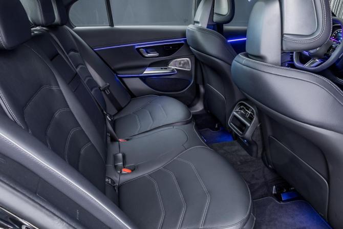 Mercedes-Benz E-Класс VI (W214 S214) с пробегом 2025 года, цена 9 591 000 рублей, 10 км, седан, Автокод Объявления