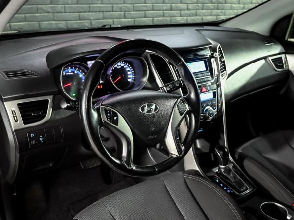 Hyundai i30 II с пробегом 2013 года, цена 1 050 000 рублей, 175336 км, хэтчбек, Автокод Объявления