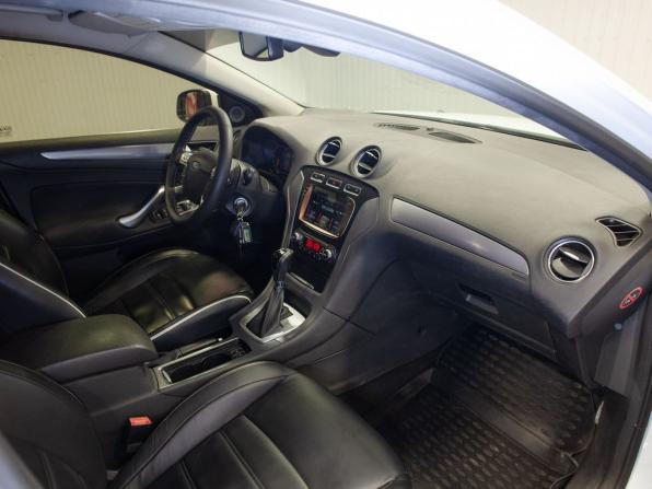 Ford Mondeo IV Рестайлинг с пробегом 2011 года, цена 915 000 рублей, 183477 км, лифтбек, Автокод Объявления