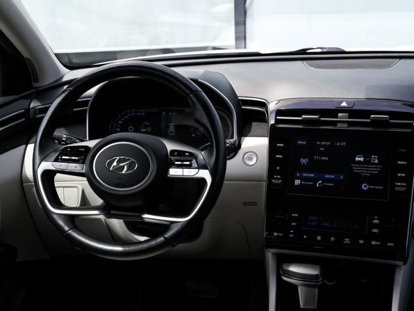 Hyundai Tucson IV с пробегом 2023 года, цена 3 379 000 рублей, 60320 км, внедорожник, Автокод Объявления