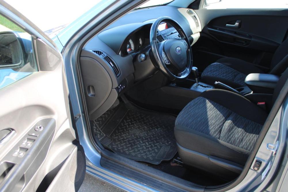 Kia Ceed I Санкт-Петербург  - изображение 10