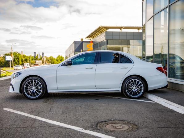 Mercedes-Benz E-Класс V (W213 S213 C238) с пробегом 2017 года, цена 2 528 000 рублей, 201945 км, седан, Автокод Объявления