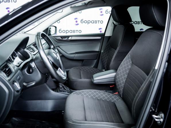 Skoda Rapid I Рестайлинг с пробегом 2019 года, цена 1 670 000 рублей, 66510 км, лифтбек, Автокод Объявления