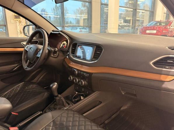 Lada (ВАЗ) Vesta I Рестайлинг (NG) с пробегом 2023 года, цена 1 244 100 рублей, 25476 км, седан, Автокод Объявления