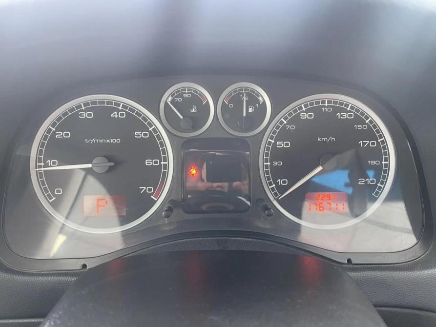 Peugeot 307 I Красноярск  - изображение 7