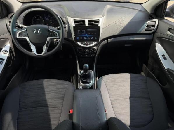 Hyundai Solaris I Рестайлинг с пробегом 2015 года, цена 935 000 рублей, 109543 км, седан, Автокод Объявления