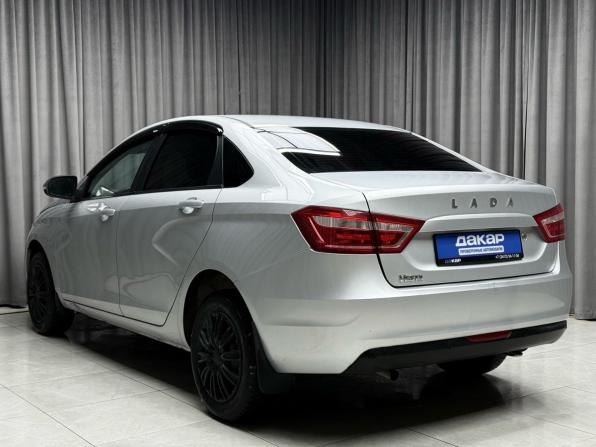 Lada (ВАЗ) Vesta I с пробегом 2015 года, цена 629 000 рублей, 127324 км, седан, Автокод Объявления