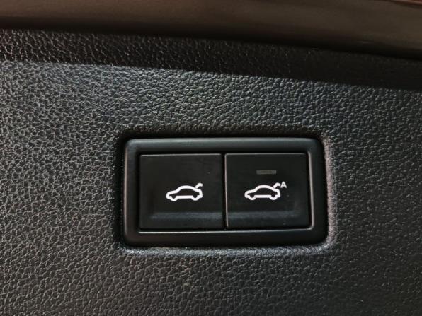 Volkswagen Tiguan II с пробегом 2017 года, цена 2 190 000 рублей, 167436 км, внедорожник, Автокод Объявления
