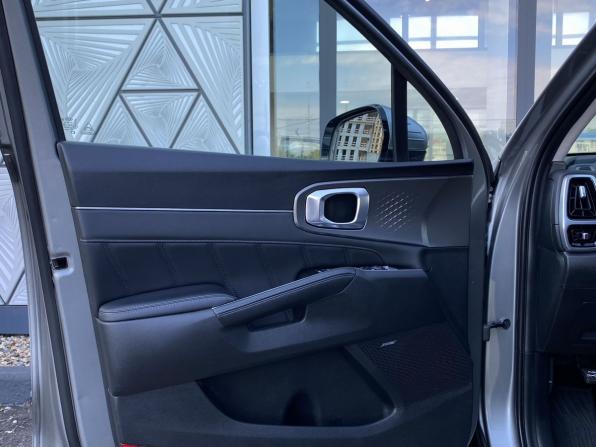 Kia Sorento IV с пробегом 2021 года, цена 3 299 000 рублей, 113520 км, внедорожник, Автокод Объявления