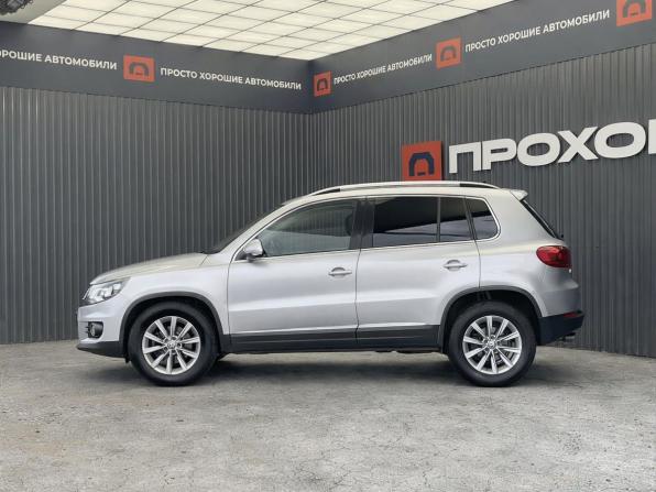 Volkswagen Tiguan I Рестайлинг с пробегом 2011 года, цена 1 397 000 рублей, 165401 км, внедорожник, Автокод Объявления