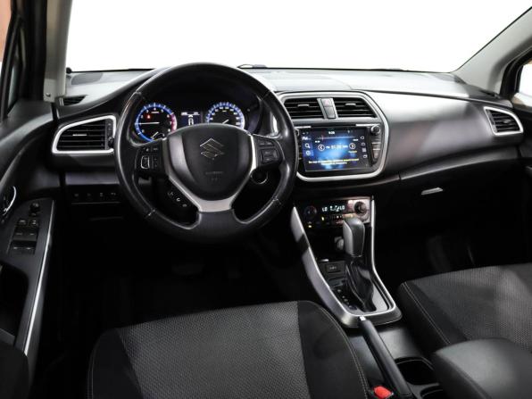 Suzuki SX4 II (S-Cross) с пробегом 2014 года, цена 1 029 000 рублей, 207768 км, хэтчбек, Автокод Объявления