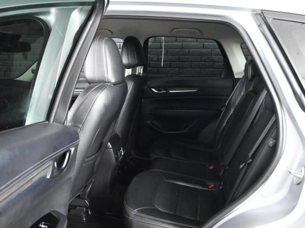 Mazda CX-5 II с пробегом 2018 года, цена 2 370 000 рублей, 236880 км, внедорожник, Автокод Объявления