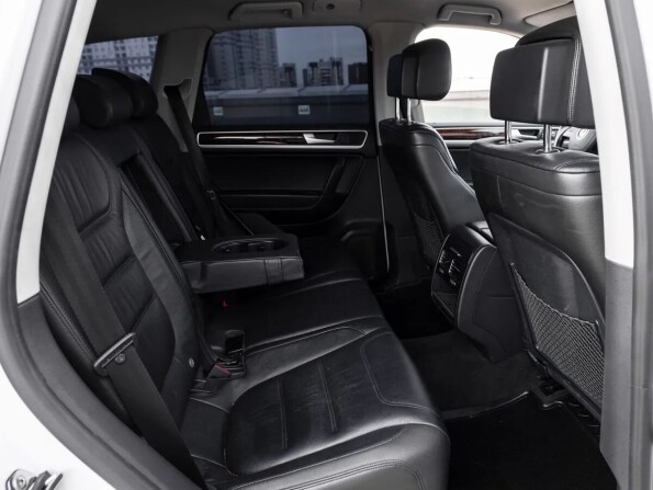 Volkswagen Touareg II с пробегом 2014 года, цена 2 515 000 рублей, 174000 км, внедорожник, Автокод Объявления