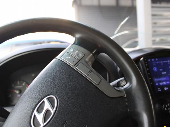 Hyundai Grand Starex I с пробегом 2012 года, цена 1 419 000 рублей, 319028 км, минивэн, Автокод Объявления