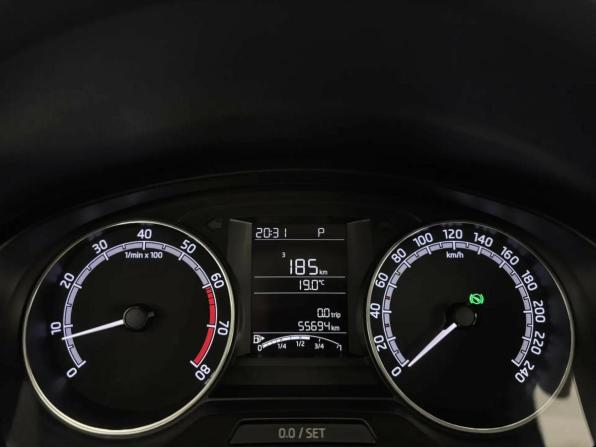 Skoda Rapid I Рестайлинг с пробегом 2019 года, цена 1 289 000 рублей, 55654 км, лифтбек, Автокод Объявления