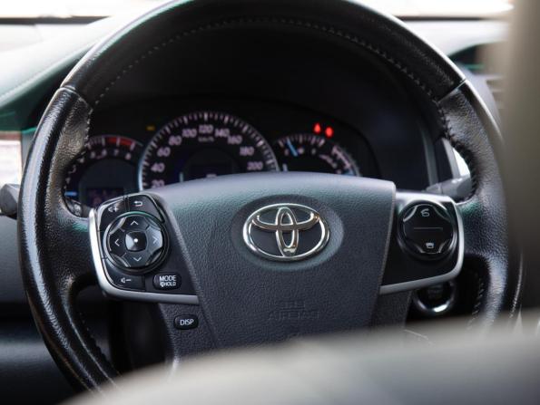 Toyota Camry VII (XV50) с пробегом 2014 года, цена 1 398 000 рублей, 295154 км, седан, Автокод Объявления