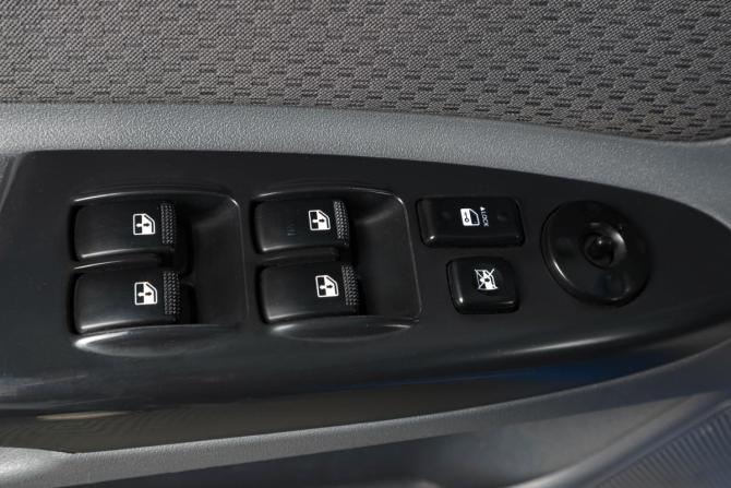 Kia Rio II Рестайлинг с пробегом 2010 года, цена 679 000 рублей, 180000 км, седан, Автокод Объявления