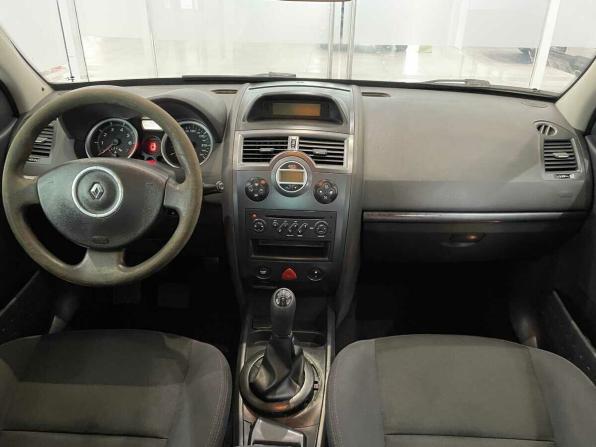 Renault Megane II Рестайлинг с пробегом 2007 года, цена 380 000 рублей, 191842 км, седан, Автокод Объявления