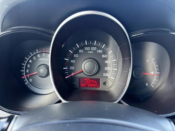 Kia Rio III Рестайлинг с пробегом 2015 года, цена 776 620 рублей, 240629 км, седан, Автокод Объявления
