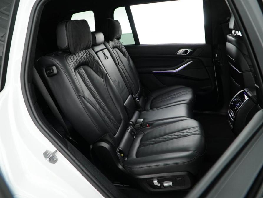 BMW X7 I (G07) Москва  - изображение 11