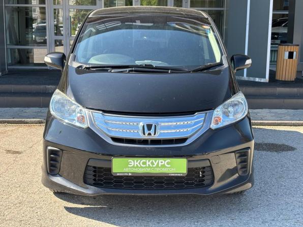 Honda Freed I Рестайлинг с пробегом 2014 года, цена 1 120 000 рублей, 123177 км, компактвэн, Автокод Объявления