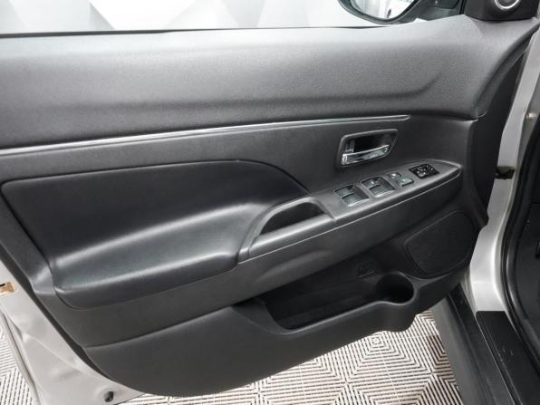 Mitsubishi ASX I Рестайлинг с пробегом 2013 года, цена 996 000 рублей, 240000 км, внедорожник, Автокод Объявления