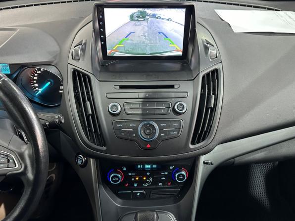 Ford Kuga II Рестайлинг с пробегом 2017 года, цена 1 520 000 рублей, 137427 км, внедорожник, Автокод Объявления