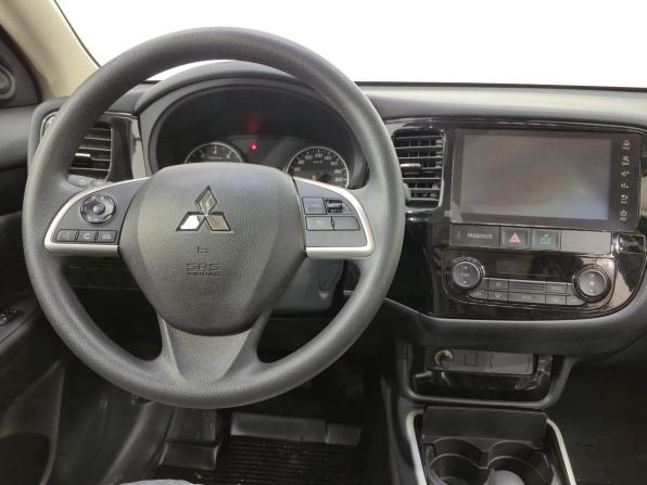 Mitsubishi Outlander III Рестайлинг 3 с пробегом 2022 года, цена 2 950 000 рублей, 906 км, внедорожник, Автокод Объявления