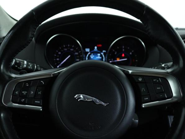 Jaguar F-Pace I с пробегом 2019 года, цена 2 700 000 рублей, 94947 км, внедорожник, Автокод Объявления